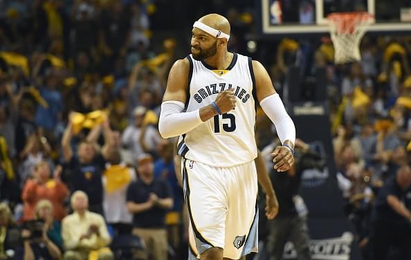 让两回合都 让两回合都